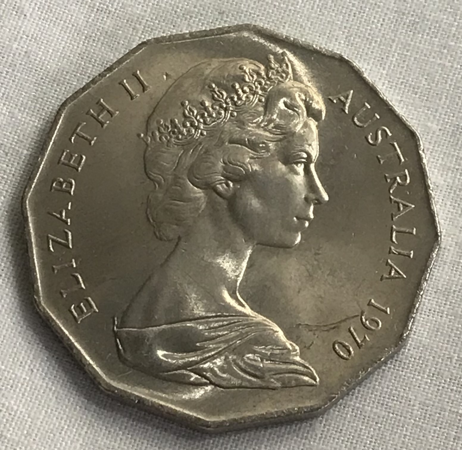AUSTRALIA 1970 FIFTY CENTS COIN CAPTAIN COOK